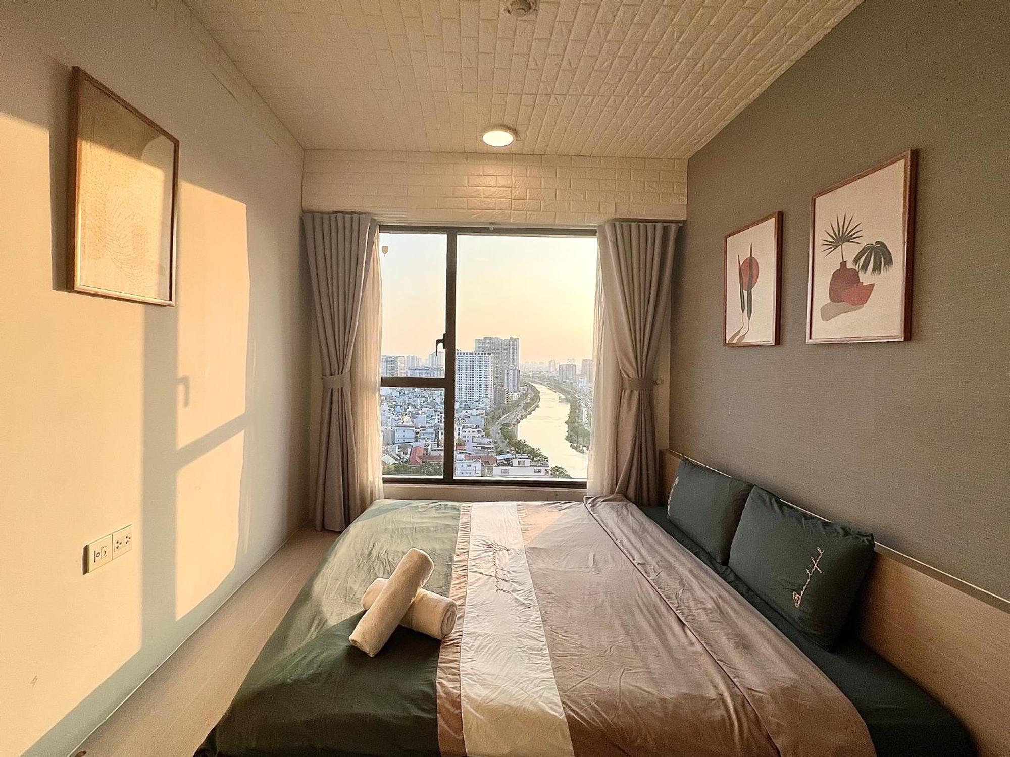 Spacious Saigon - Infinity Pool In Rivergate Bandar Ho Chi Minh Luaran gambar
