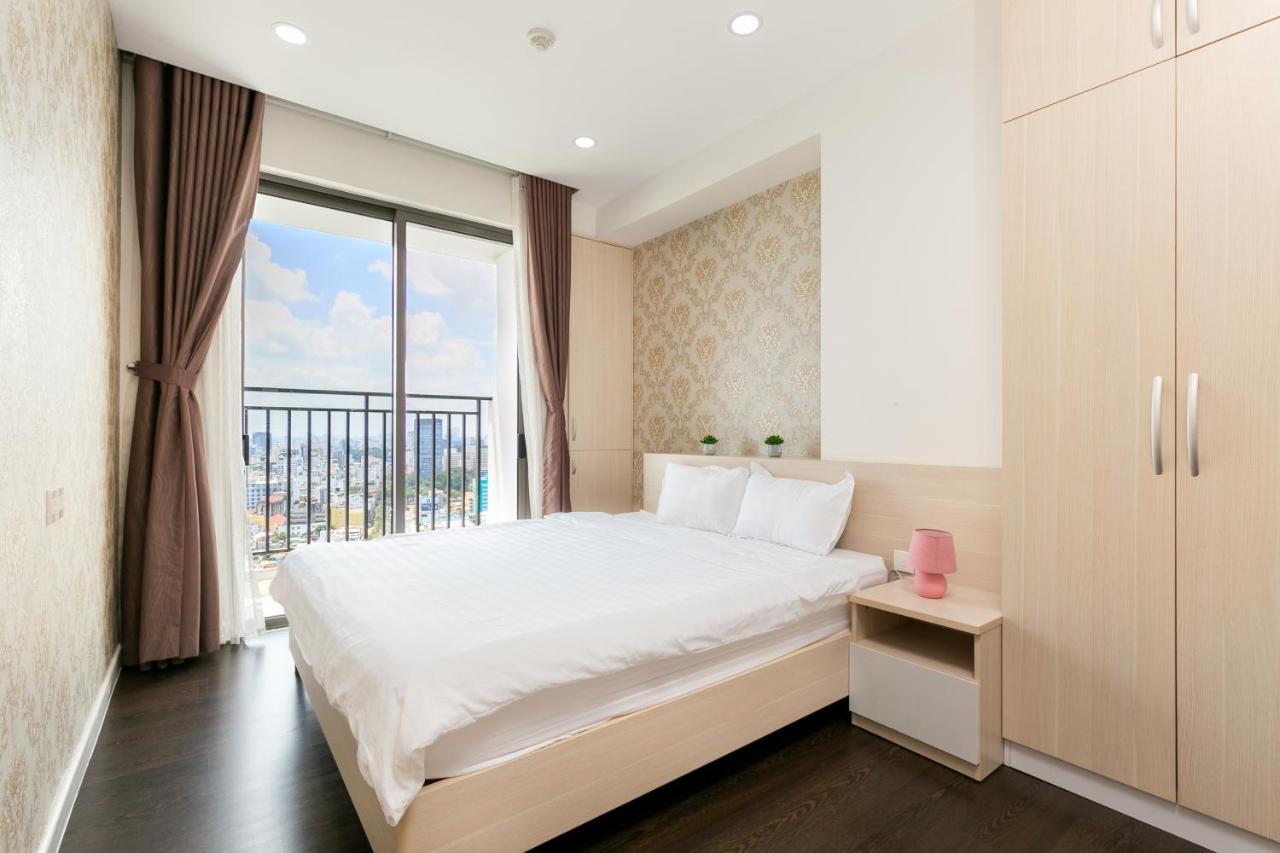 Spacious Saigon - Infinity Pool In Rivergate Bandar Ho Chi Minh Luaran gambar